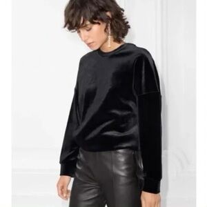 & Other Stories Size 4 Oversized Black Velvet Pullover Crewneck Sweatshirt
